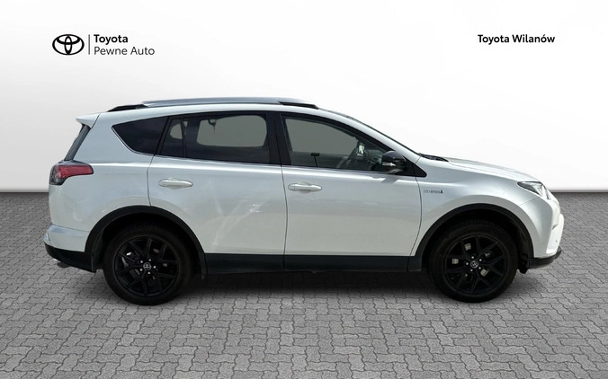 Toyota RAV4 cena 99900 przebieg: 131170, rok produkcji 2017 z Skoki małe 172